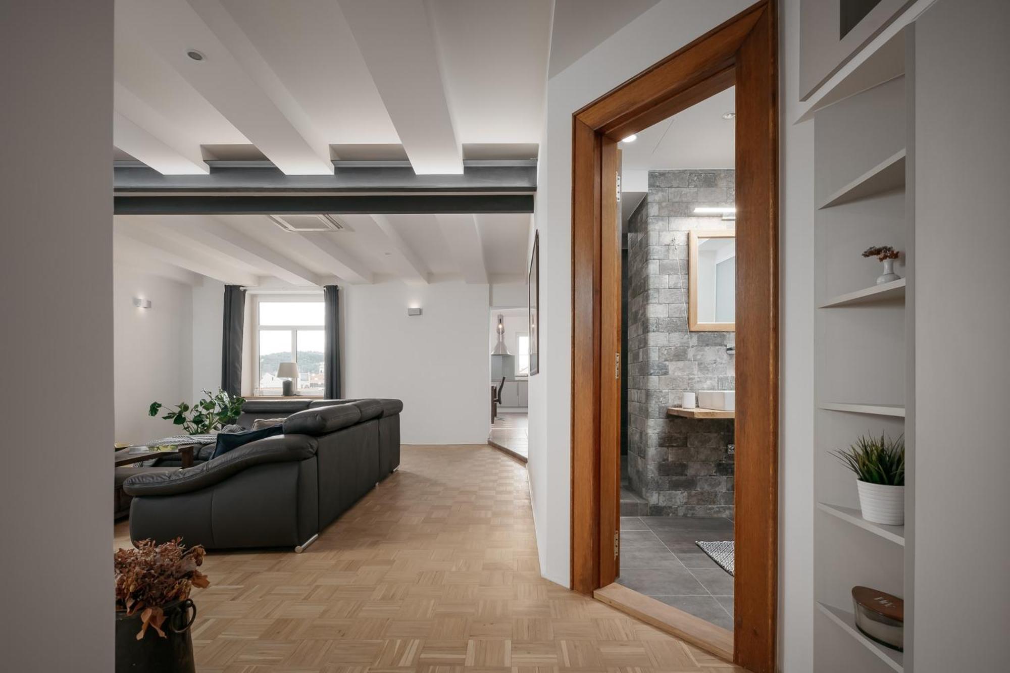 Dot 3 Bdr Apartment With Tyn Cathedral View & Ac Πράγα Εξωτερικό φωτογραφία